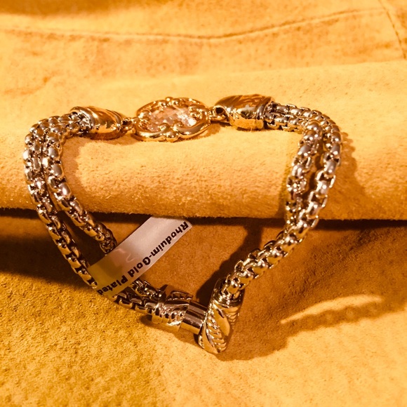 Magnetic clasp rhodium and gold bracelet. - Picture 10 of 10